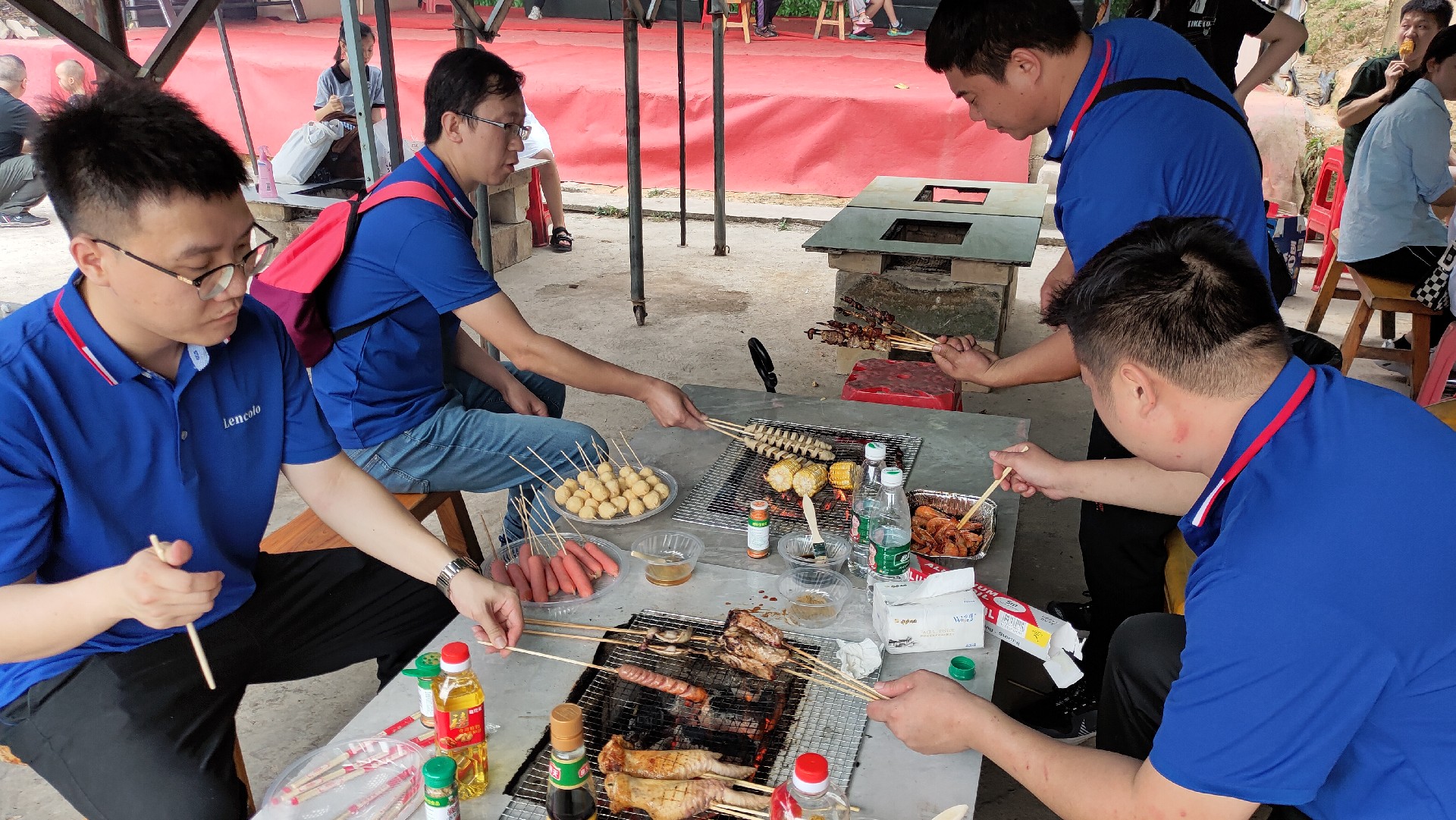 松湖騎行，穿樹飛花；農家休閑，擁抱自然
