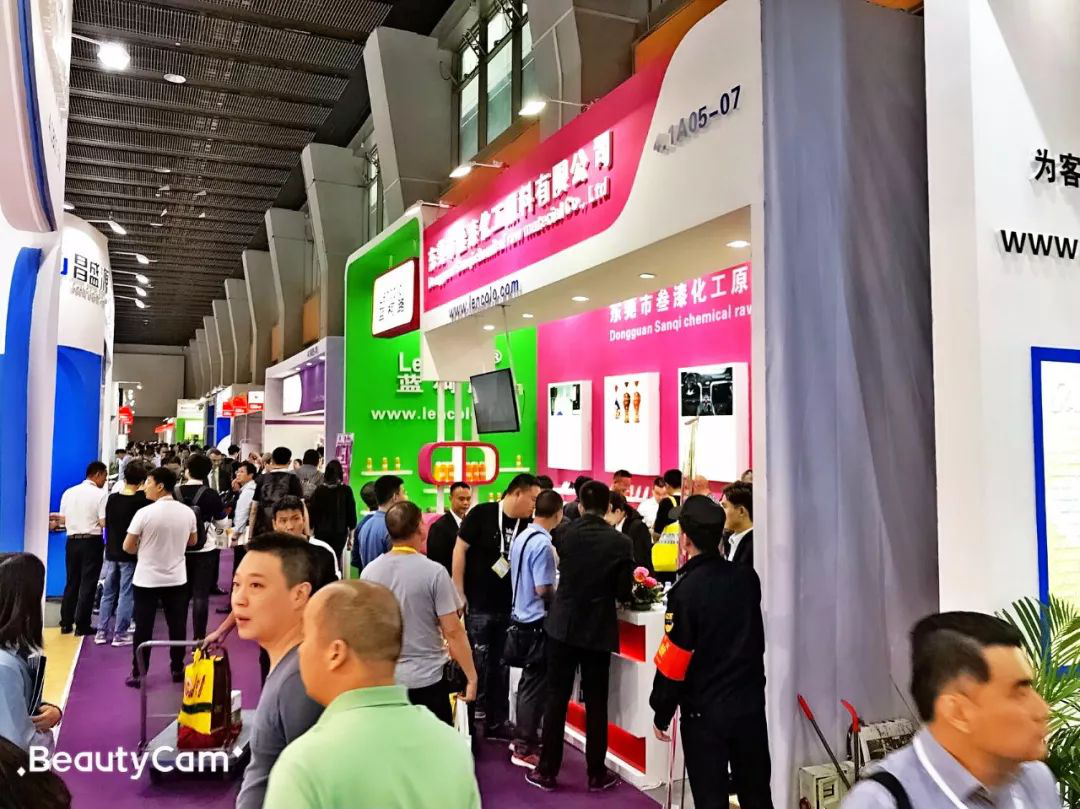 叁漆化工(E4展館，7展區(qū)，D27展臺(tái))誠(chéng)邀您蒞臨2019上海《第二十四屆中國(guó)國(guó)際涂料展覽會(huì)》 -5.png